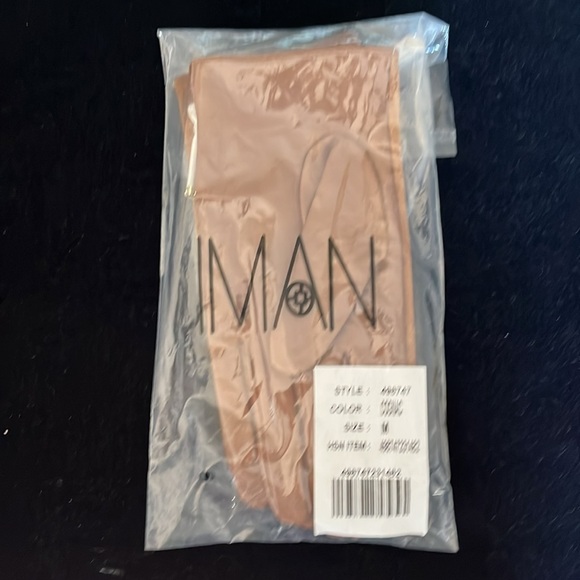 IMAN 100% leather gloves. Size “M” BRAND NEW. Never worn. Side 2 1/2 “ zipper - Picture 9 of 9